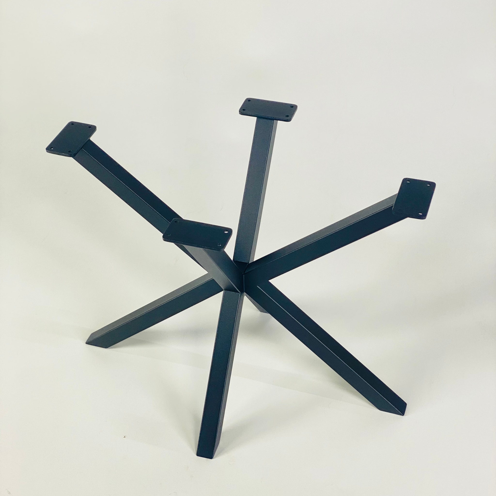 Kafijas Galda Pamatne - SMALL SPIDER