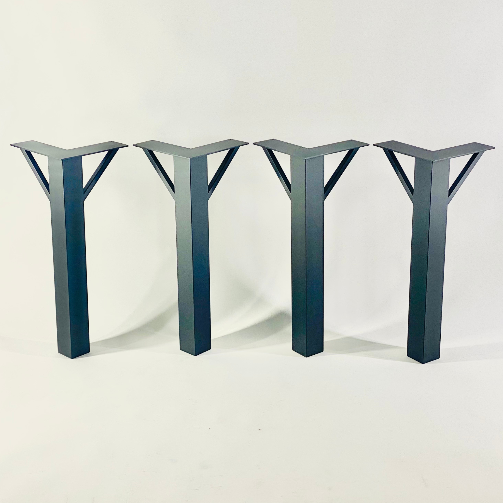 Galda Kājas - FOURY