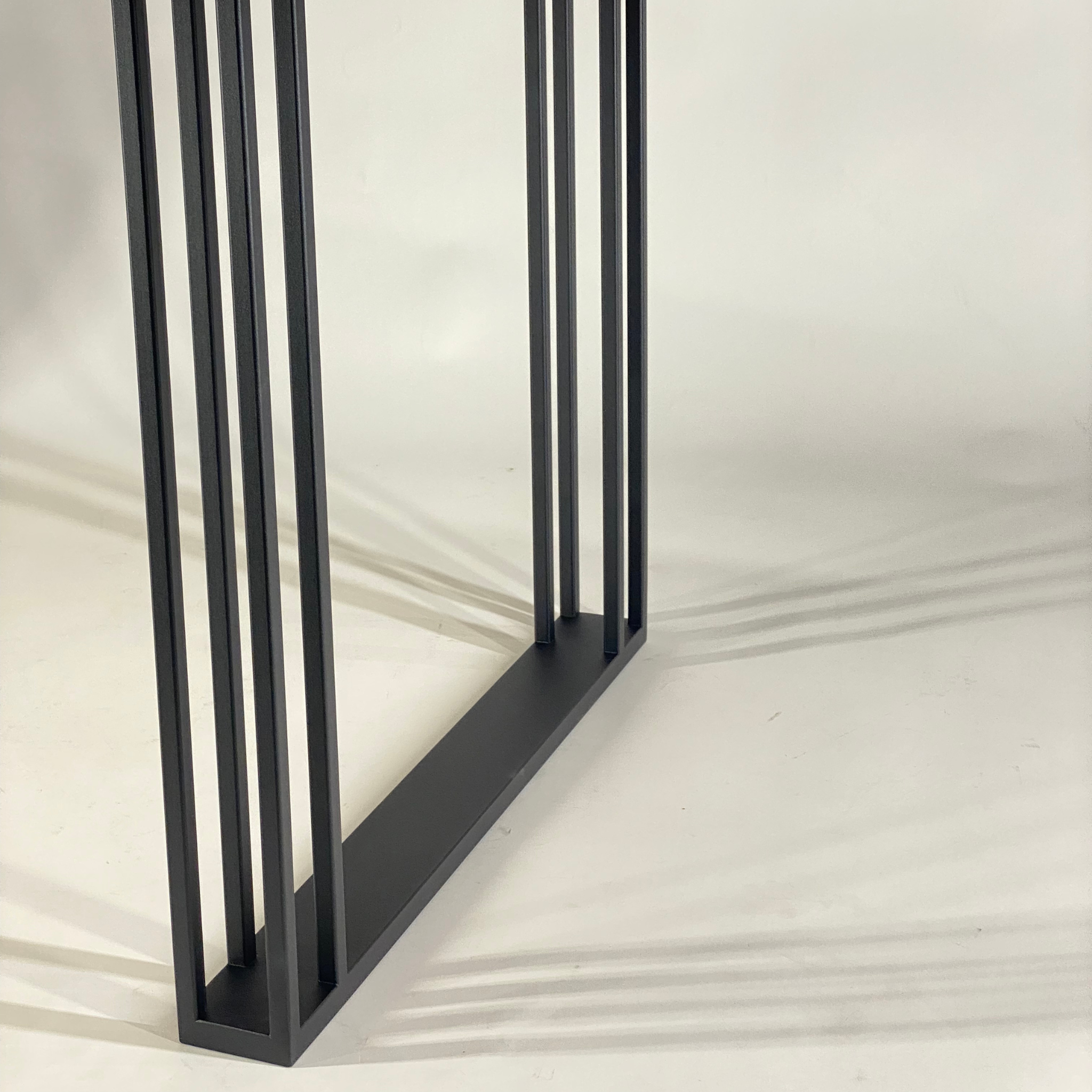 Galda Kājas - SQUARE 4