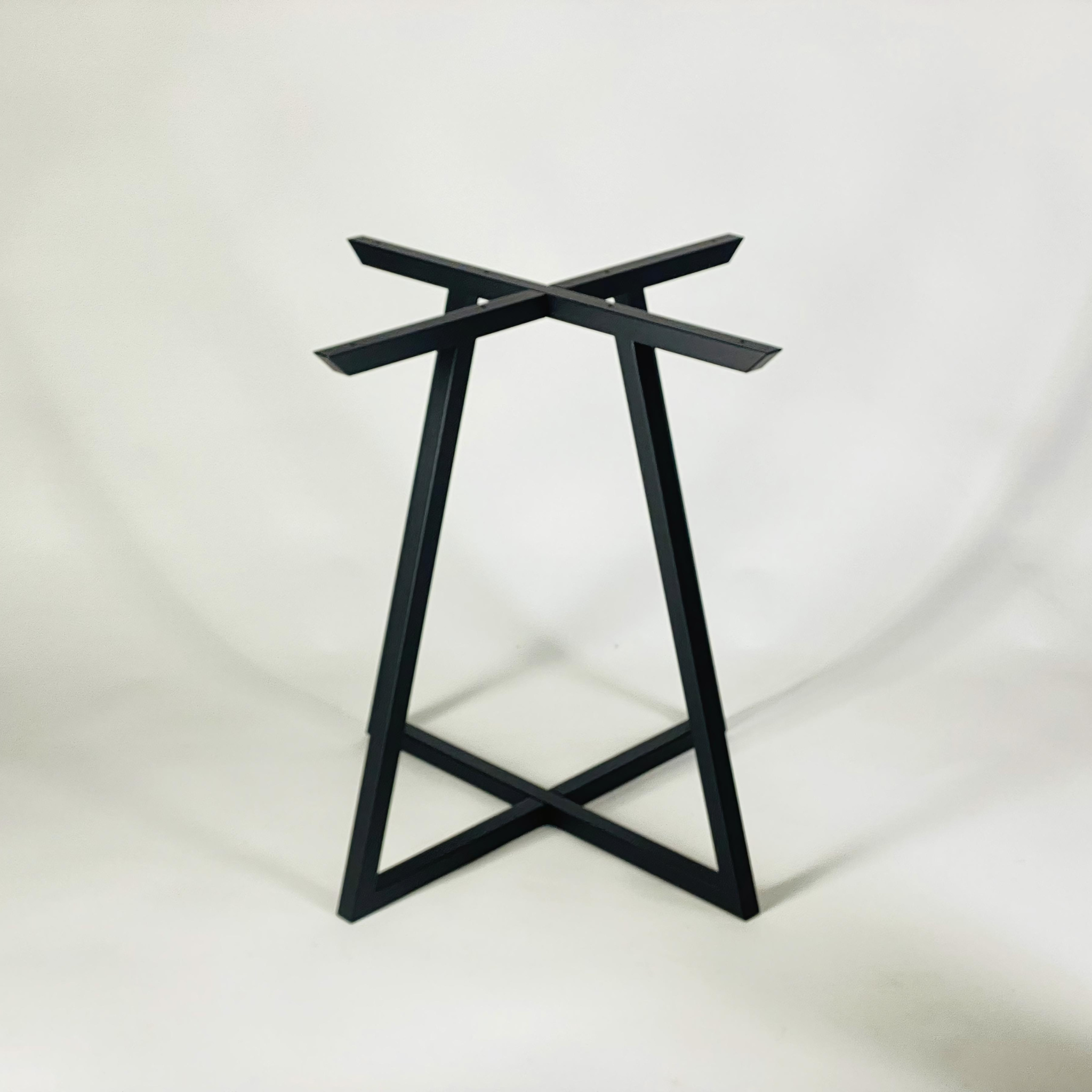 Galda Pamatne - CROSS