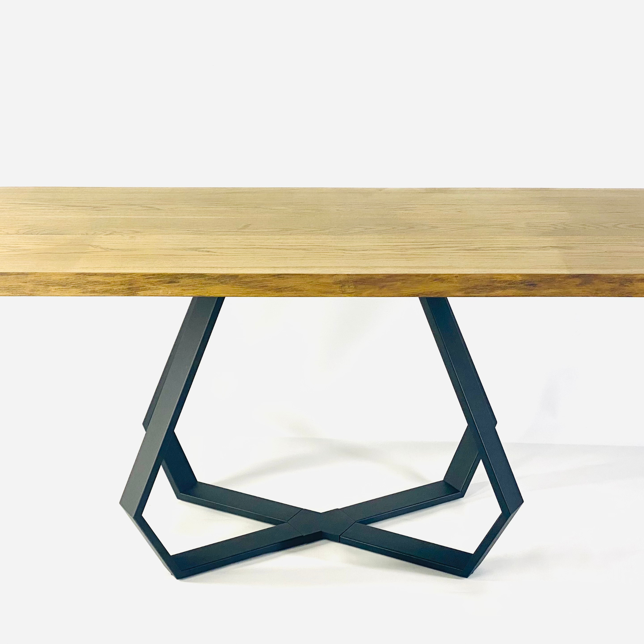 Galda Pamatne - OVAL